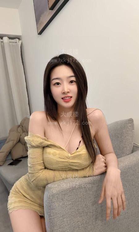 福田身材高挑妹子