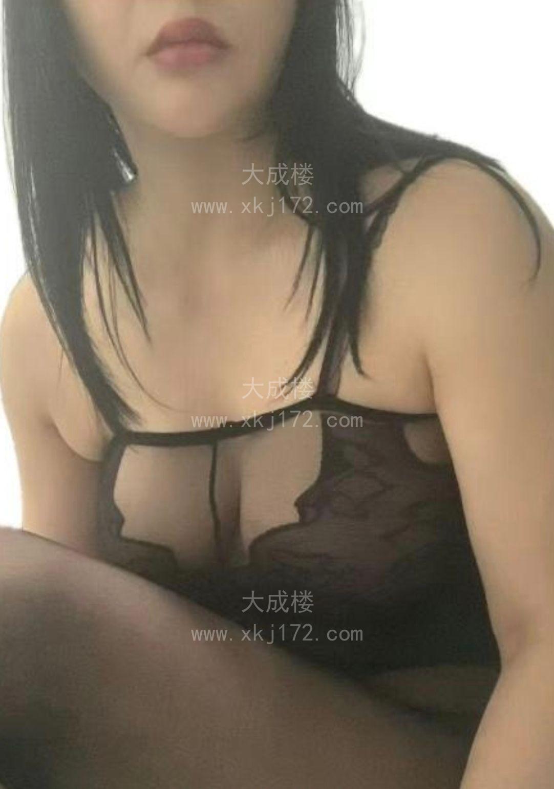 体育西服务啊燕