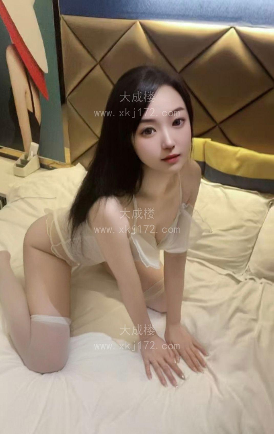 海珠水多粉嫩莹宝