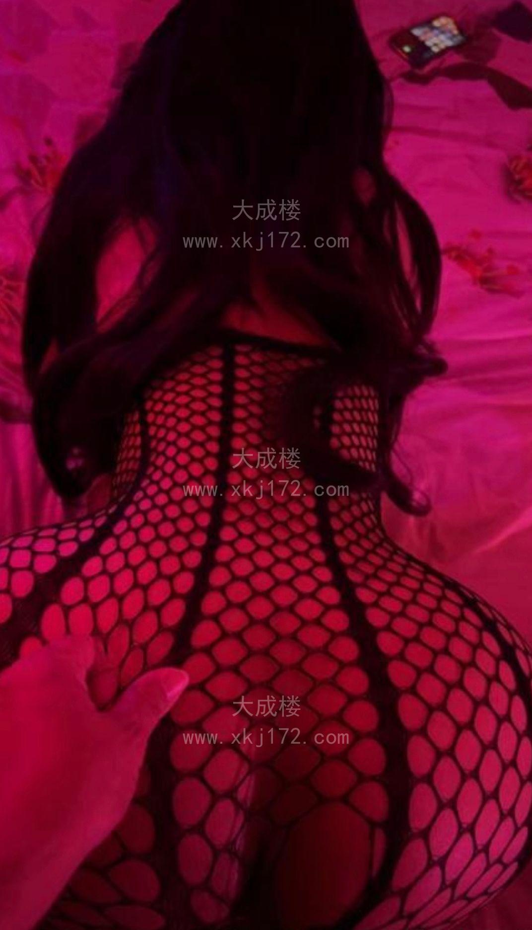 天河巨骚美娇娘